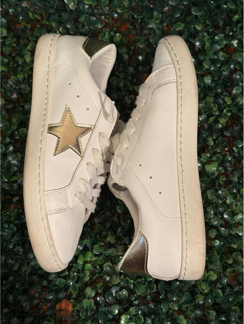 Women’s Vintage Havana Sneakers Carla white gold foil size 8 shoes